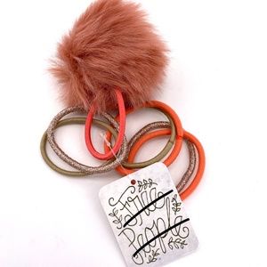 FREE PEOPLE HAIR TIES. CORAL & BROWN METALLIC NWT